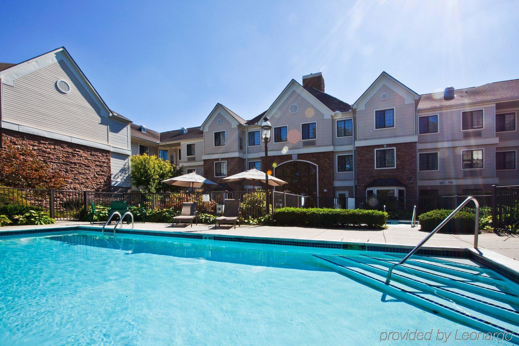 Staybridge Suites Detroit-Utica By Ihg Exterior foto