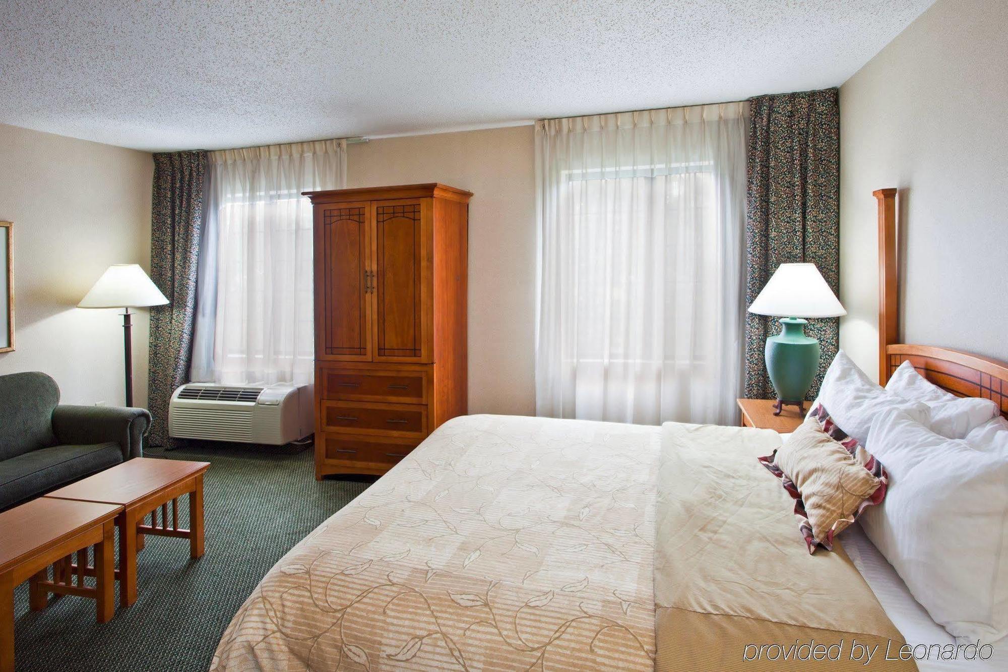 Staybridge Suites Detroit-Utica By Ihg Zimmer foto