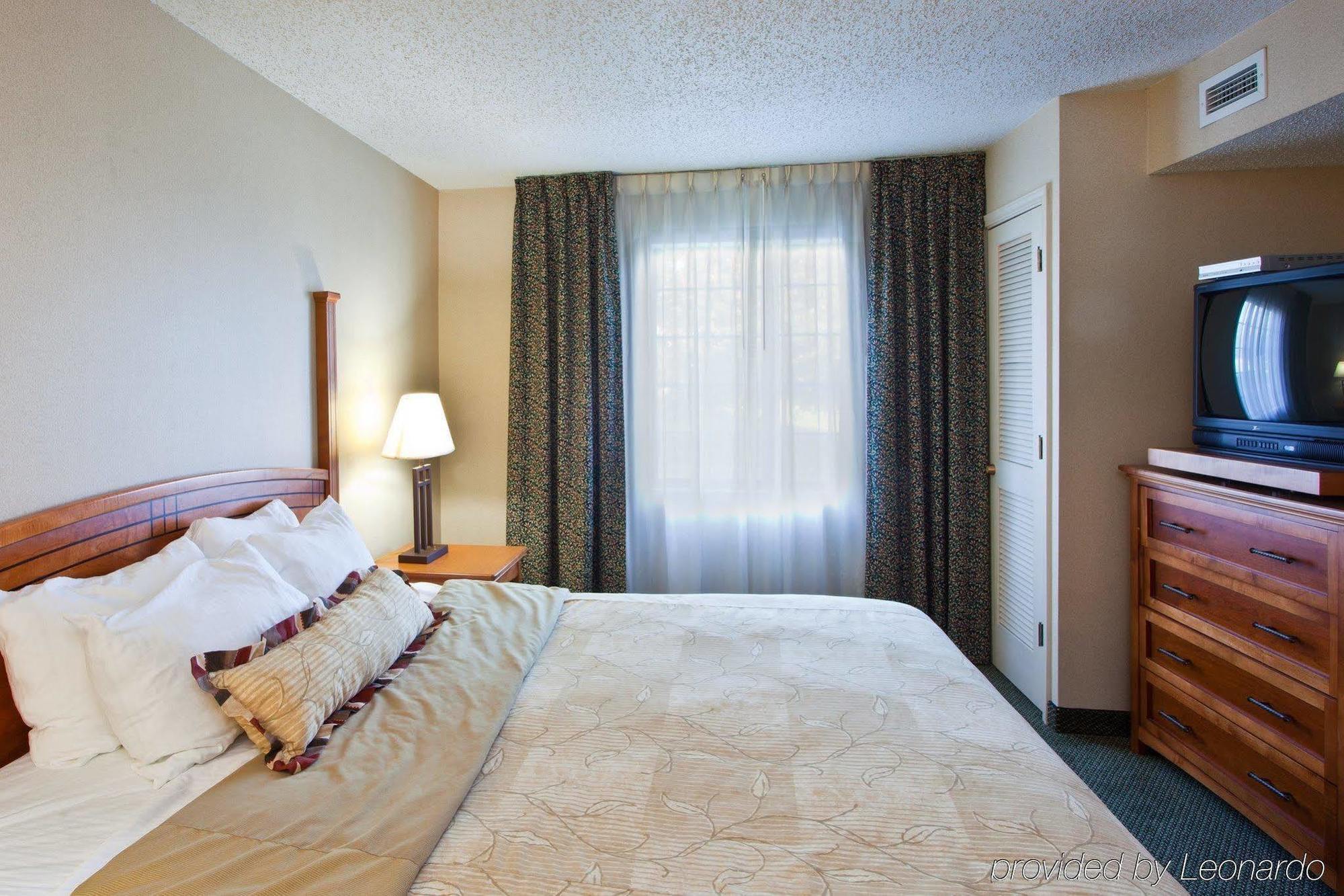 Staybridge Suites Detroit-Utica By Ihg Zimmer foto